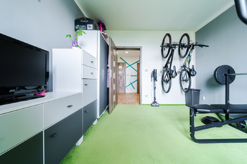 Posilovna - Prodej bytu 3+1 v družstevním vlastnictví 73 m², Ostrava