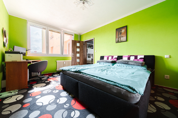 Ložnice - Prodej bytu 3+1 v družstevním vlastnictví 73 m², Ostrava