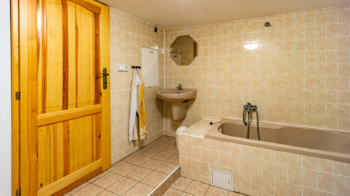 Prodej domu 287 m², Žandov