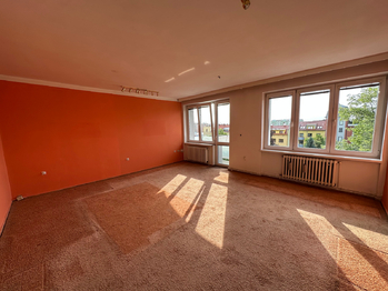 Prodej bytu 3+1 v osobním vlastnictví 85 m², Znojmo