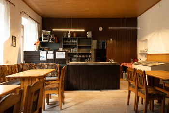 Prodej pozemku 7022 m², Podhradí nad Dyjí