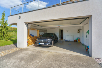 Prodej domu 245 m², Nový Knín
