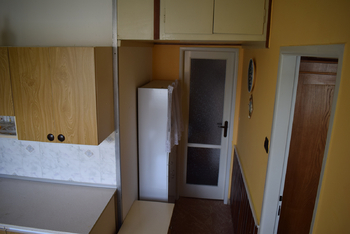 Vstup do kuchyně z chodby - Prodej bytu 2+1 v osobním vlastnictví 48 m², Jeseník