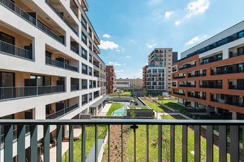 Pronájem bytu 1+kk v osobním vlastnictví 35 m², Praha 9 - Hloubětín