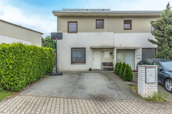 Prodej domu 95 m², Zlončice