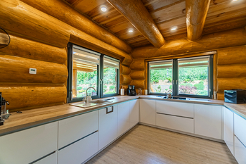 Prodej domu 297 m², Milešovice