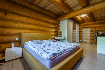 Prodej domu 297 m², Milešovice