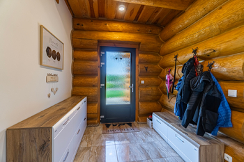 Prodej domu 297 m², Milešovice
