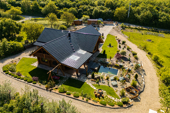 Prodej domu 297 m², Milešovice