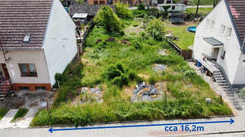 Prodej pozemku 760 m², Milovice