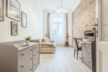 Prodej bytu 3+kk v osobním vlastnictví 75 m², Praha 5 - Smíchov
