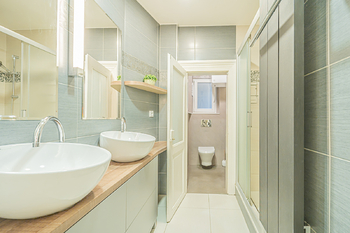 Prodej bytu 3+kk v osobním vlastnictví 75 m², Praha 5 - Smíchov