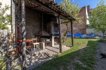 Prodej nájemního domu 300 m², Šumperk