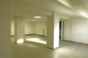 Pronájem obchodních prostor 150 m², Praha 8 - Čimice