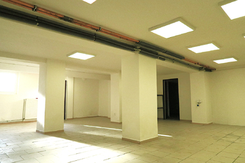 Pronájem obchodních prostor 150 m², Praha 8 - Čimice