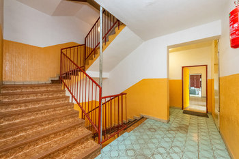Prodej bytu 2+1 v osobním vlastnictví 62 m², Jince