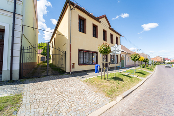Prodej domu 142 m², Týnec nad Labem