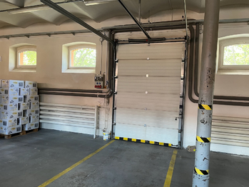 Pronájem skladovacích prostor 800 m², Hodonín