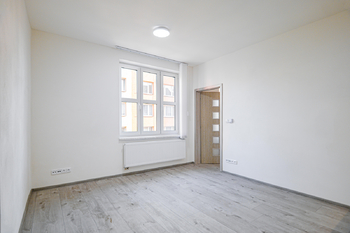 Obývací pokoj. - Pronájem bytu 2+kk v osobním vlastnictví 45 m², Jindřichův Hradec
