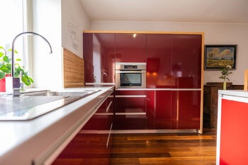 Pronájem domu 253 m², Praha 5 - Holyně