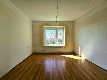 Prodej zemědělského objektu 378 m², Podbořany