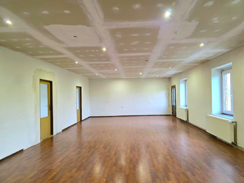 Prodej zemědělského objektu 378 m², Podbořany