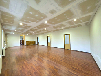 Prodej zemědělského objektu 378 m², Podbořany