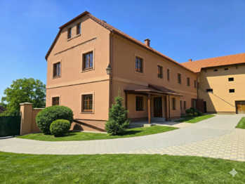 VIZUALIZACE - Prodej domu 732 m², Podbořany