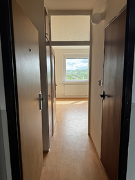 chodba  - Pronájem bytu 2+kk v osobním vlastnictví 37 m², Ostrov