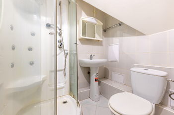 Prodej domu 950 m², Praha 5 - Hlubočepy
