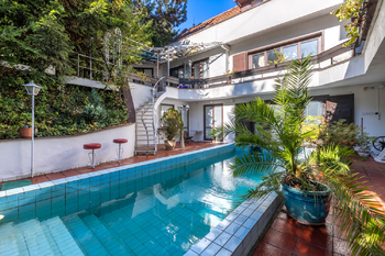 Prodej domu 950 m², Praha 5 - Hlubočepy