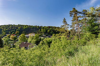 Prodej pozemku 1170 m², Tupadly