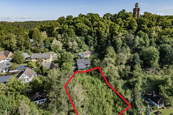 Prodej pozemku 1170 m², Tupadly