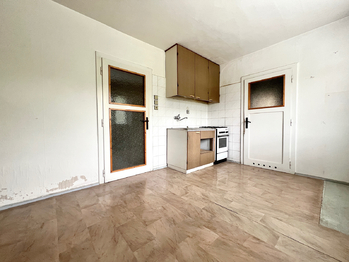Prodej domu 326 m², Jirkov