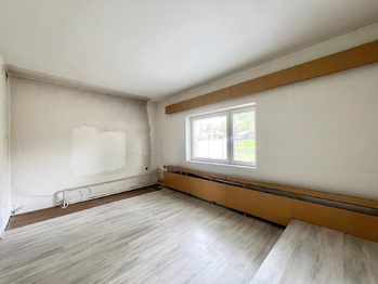 Prodej domu 326 m², Jirkov