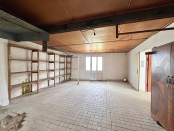 Prodej domu 326 m², Jirkov