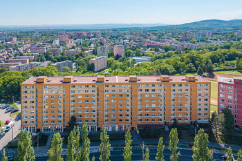 Prodej bytu 3+1 v osobním vlastnictví 83 m², Chomutov