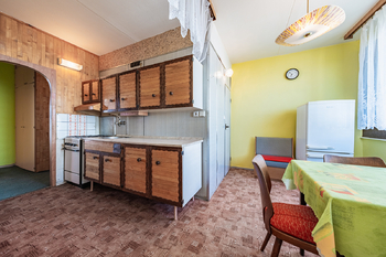 Prodej bytu 3+1 v osobním vlastnictví 63 m², Chomutov