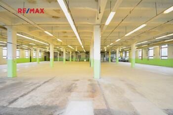 Pronájem skladovacích prostor 2756 m², Černožice