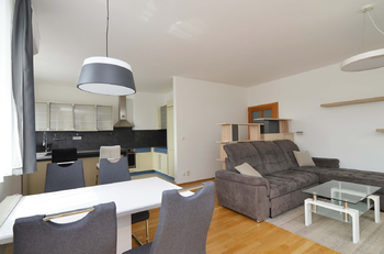 Pronájem bytu 2+kk v osobním vlastnictví 73 m², Praha 2 - Vinohrady
