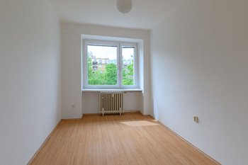 Pronájem bytu 3+1 v osobním vlastnictví 64 m², Praha 4 - Nusle
