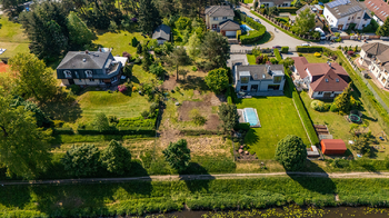Prodej pozemku 1140 m², Čelákovice
