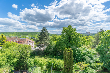 Výhled z balkonu - Pronájem bytu 1+1 v osobním vlastnictví 41 m², Praha 4 - Krč