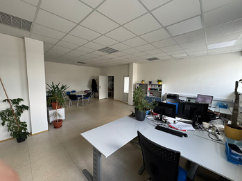 Pronájem kancelářských prostor 222 m², Zlín