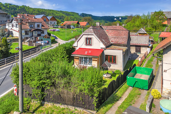 Prodej rodinného domu, Sopotnice - pohled na dům - Prodej domu 152 m², Sopotnice