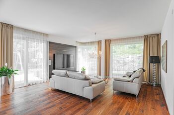 Pronájem domu 382 m², Praha 5 - Jinonice