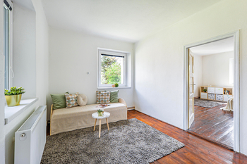 Prodej domu 200 m², Křešín