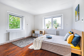 Prodej domu 200 m², Křešín