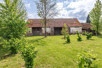 Prodej domu 200 m², Křešín