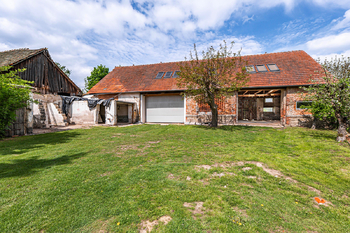 Prodej domu 200 m², Křešín